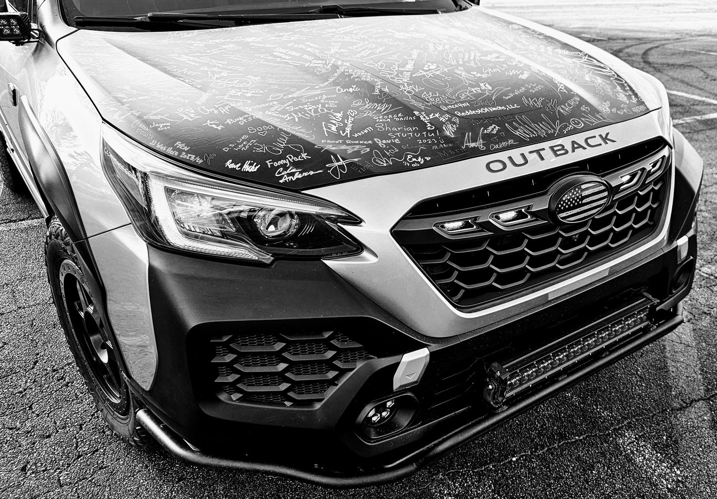 OUTBACK insignia